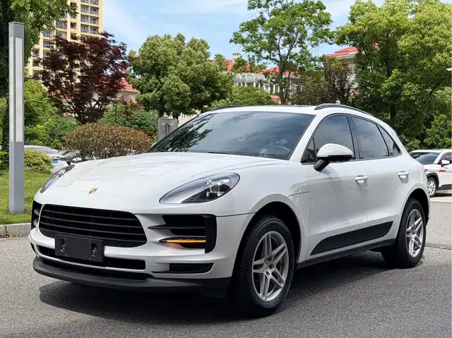 Porsche Macan Macan 2021 Macan 2.0t — фото