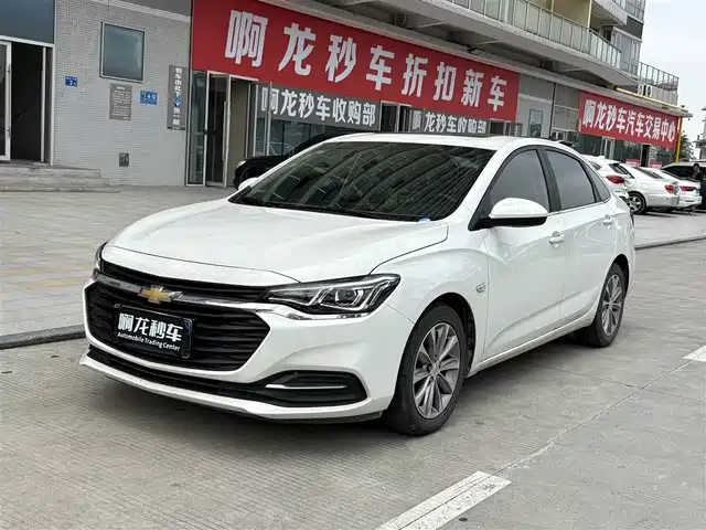 Chevrolet Cruze Cruze 2021 320 Automatic Sunroof Edition — фото
