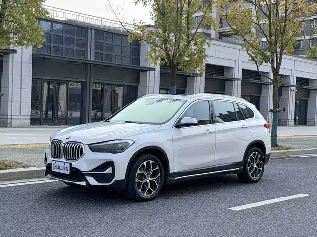 Bmw Bmw X1 Bmw X1 2021 Facelift Sdrive20li Exclusive Model — фото