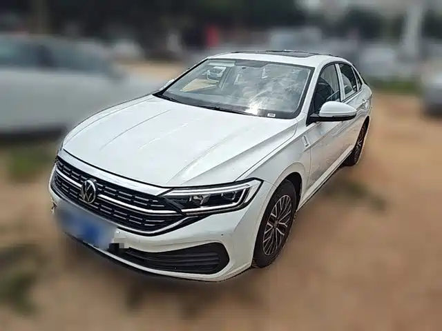 Volkswagen Sagitar Sagitar 2025 200TSI DSG Flyover Edition — фото