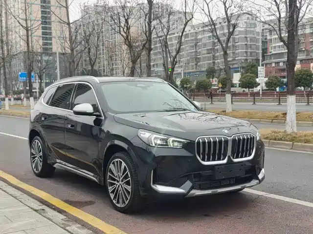 Bmw Bmw X1 Bmw X1 2023 Xdrive25li M Sports Package — фото