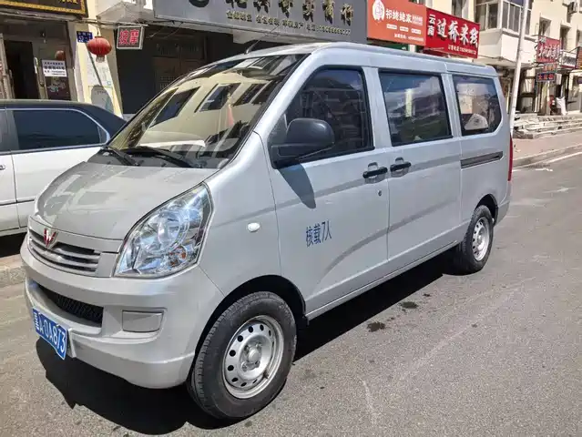 Wuling Motors Wuling Rongguang Wuling Rongguang 2019 1.2l S Standard — фото