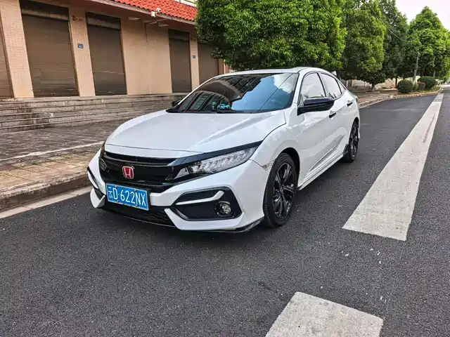 Honda Civic Civic 2021 Hatchback 220turbo Cvt Cool Control — фото