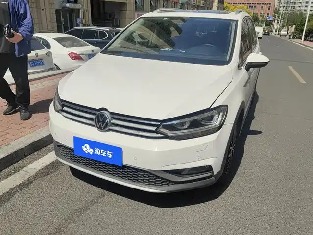 Volkswagen Touran Touran 2018 Touran L 280tsi Dsg Extended Edition 7 Seats National V — фото
