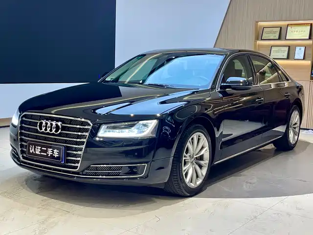 Audi Audi A8 Audi A8 2011 A8l 3.0 Tfsi Quattro Premium Model 245kw — фото