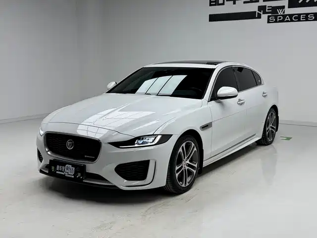 Jaguar Jaguar Xel Jaguar Xel 2020 2.0t 200ps R-Dynamic S Advanced Sports Edition — фото