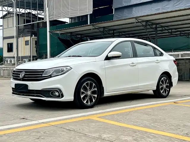 Dongfeng Is Popular Jingyi S50 — фото