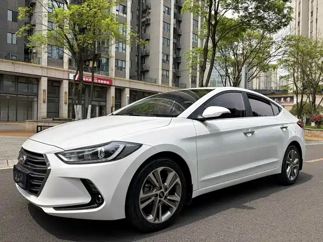 Hyundai Lead The Way Lingdong 2016 1.6l Automatic Smart · Elite Model — фото