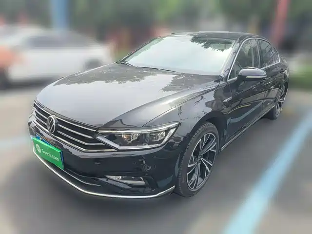Volkswagen Magotan Magotan 2021 330tsi Dsg 30th Anniversary Edition — фото
