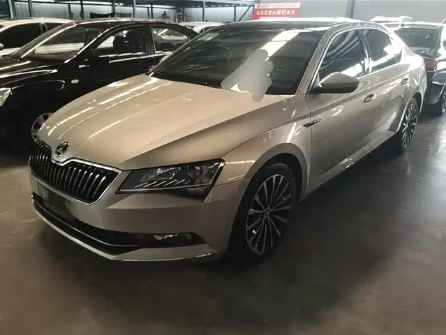 Skoda Speedy Superb 2018 Tsi280 Dsg Comfort Edition National V — фото