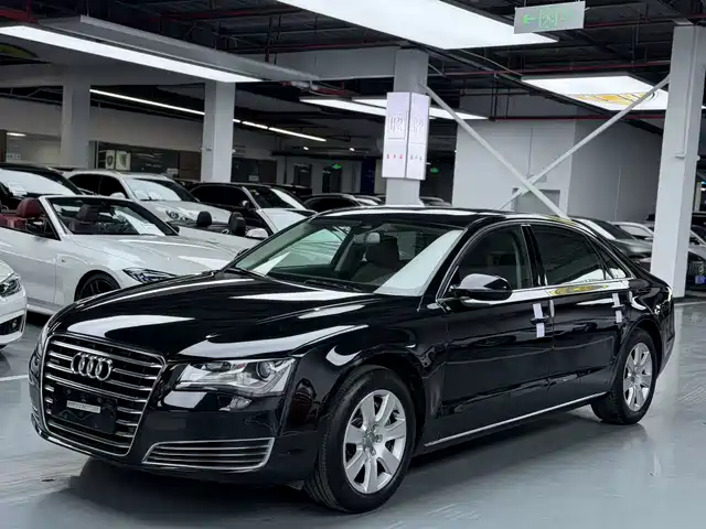 Audi Audi A8 Audi A8 2013 A8l 45 Tfsi Quattro Comfort Type — фото