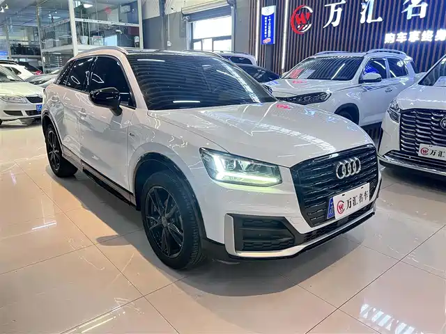 Audi Audi Q2l Audi Q2l 2018 35 Tfsi Fashionable And Dynamic National Vi — фото