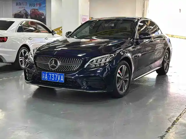 Mercedes-Benz Mercedes Benz C Class Mercedes-Benz C-Class 2019 C 180 L Fashionable Sports Edition — фото