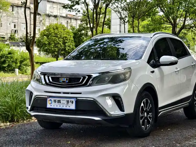Geely Automobile Vision X3 Vision X3 2017 1.5l Automatic Premium Model — фото