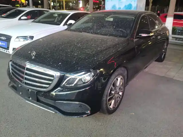 Mercedes-Benz Mercedes-Benz E-Class Mercedes-Benz E-Class 2018 E 300 L Luxury Model — фото