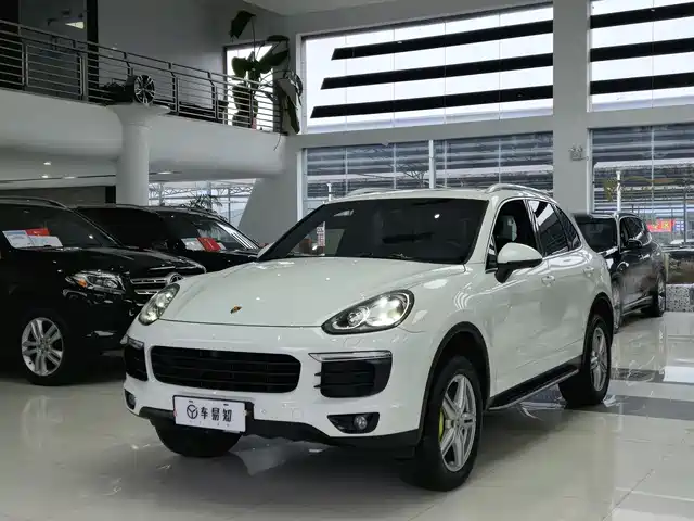 Porsche Cayenne New Energy Cayenne New Energy 2016 Cayenne S E-Hybrid 3.0t — фото