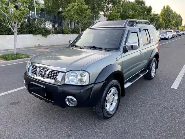 Nissan Nissan Paladin Nissan Paladin 2008 2.4L two-wheel drive standard model — фото