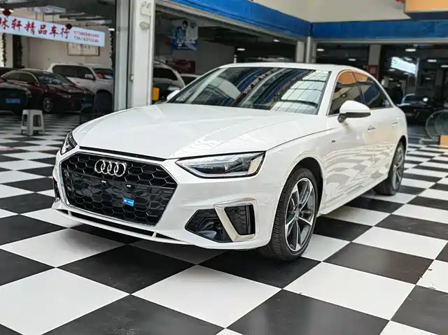 Audi Audi A4l Audi A4l 2020 40 Tfsi Fashionable And Dynamic — фото