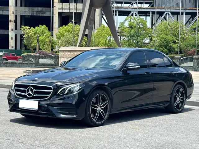 Mercedes-Benz Mercedes-Benz E-Class Mercedes-Benz E-Class 2017 E 300 Sports — фото