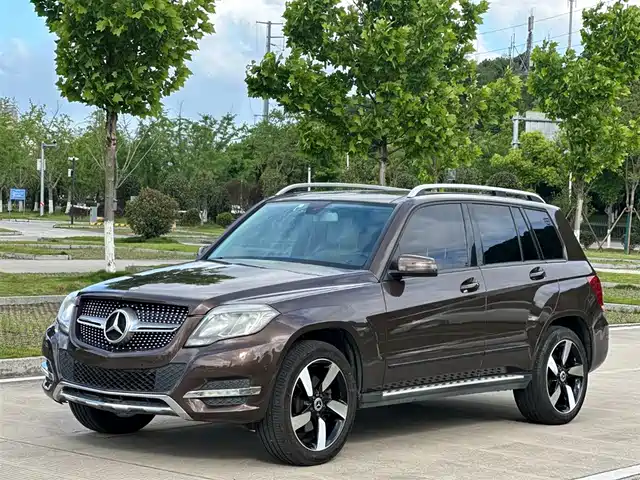 Mercedes-Benz Mercedes Benz Glk Class Mercedes-Benz Glk-Class 2013 Facelift Glk 300 4matic Luxury Model — фото