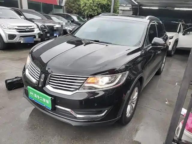 Lincoln Lincoln Mkx Lincoln Mkx 2017 2.0t 2wd Exclusive Edition — фото