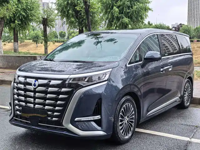 Gain Momentum Denza D9 Denza D9 2022 Dm-I 970 Four-Wheel Drive Flagship Model — фото
