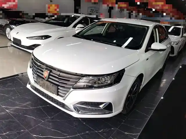 Roewe Roewe I6 Roewe I6 2019 Plus 1.6l Cvt 4g Internet Deluxe Edition — фото