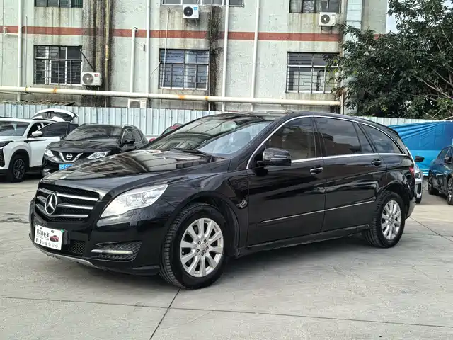 Mercedes-Benz Mercedes-Benz R-Class Mercedes-Benz R-Class 2011 R 350 L 4matic — фото