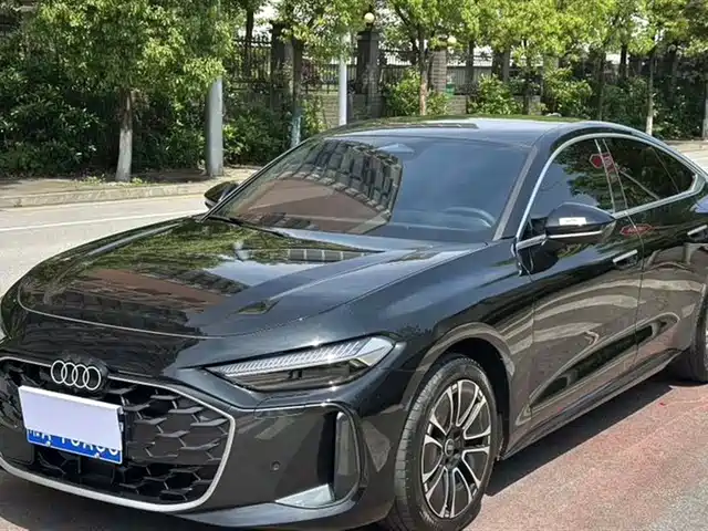 Audi Audi A5L Sportback Audi A5L Sportback 2026 TFSI 150kW smart model — фото