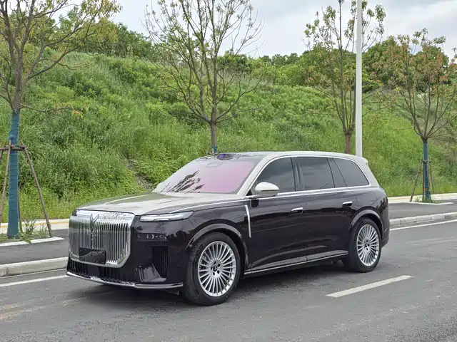 Lantu Automobile Lantu Taishan Lantu Taishan 2026 Max+ — фото