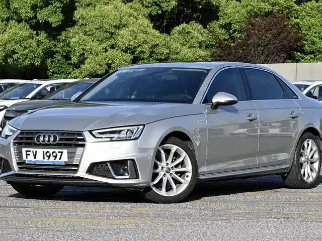 Audi Audi A4l Audi A4l 2019 40 Tfsi Fashion Type National V — фото