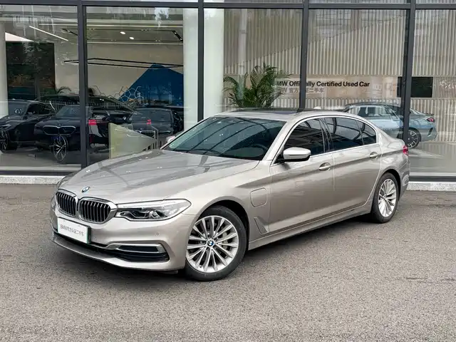 Bmw Bmw 5 Series New Energy Bmw 5 Series New Energy 2020 Mileage Upgraded Version 530le Luxury Package — фото