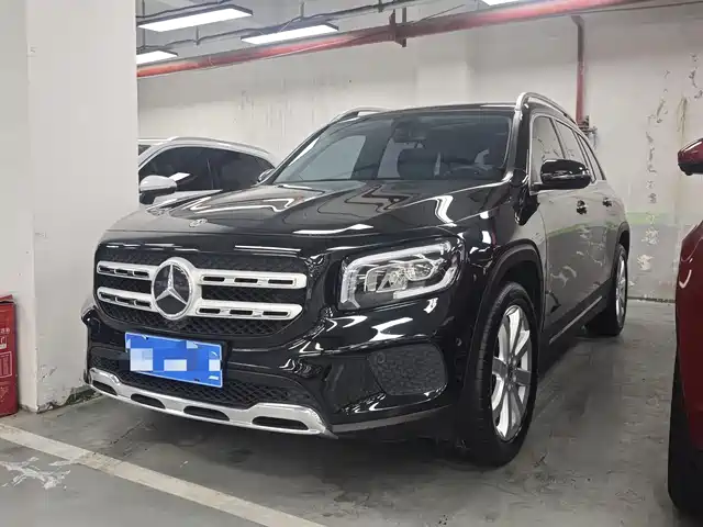Mercedes-Benz Mercedes-Benz Glb Mercedes-Benz Glb 2020 Glb 200 Fashion Model — фото