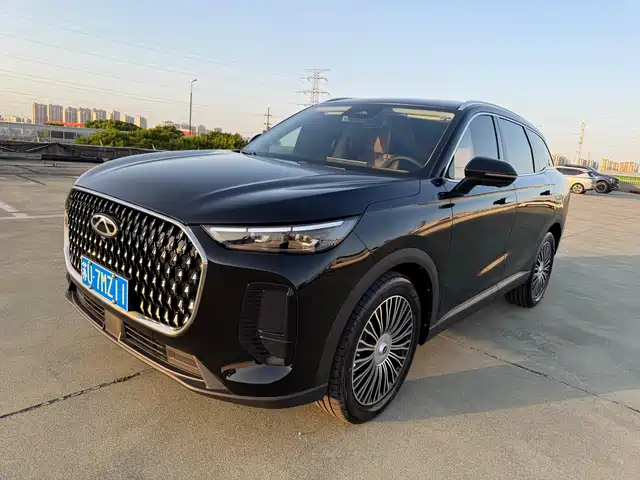 Chery Tiggo 8L Tiggo 8l 2024 2.0t Two-Wheel Drive Luxury Version 5 Seats — фото