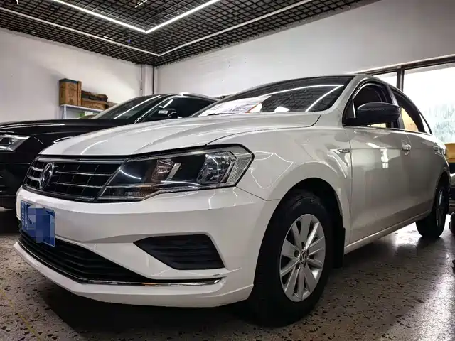 Volkswagen Jetta Jetta 2017 1.5l Automatic Fashion Model — фото