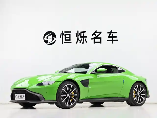 Aston Martin V8 Vantage V8 Vantage 2018 4.0t V8 Coupe — фото