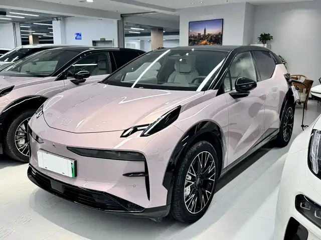 Very Kryptonian Jikrx Jikrypton X 2025 Four-Seater Rear Exorcism Cube Version — фото