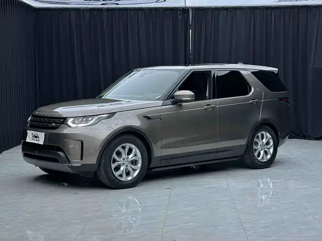 Land Rover Discover Discover 2017 3.0 Sc V6 Se — фото