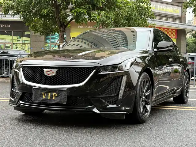 Cadillac Cadillac Ct5 Cadillac Ct5 2023 28t Premium Model — фото