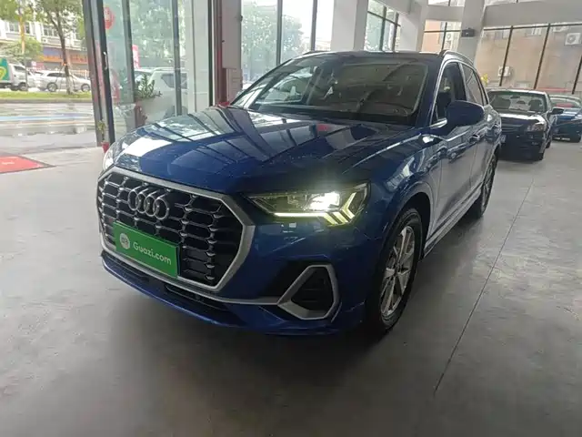 Audi Audi Q3 Audi Q3 2019 35 Tfsi Aggressive And Dynamic — фото