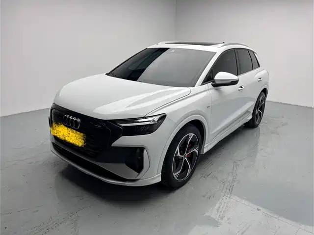 Audi Audi Q4 E-Tron Audi Q4 E-Tron 2022 50 E-Tron Quattro Creation Version — фото