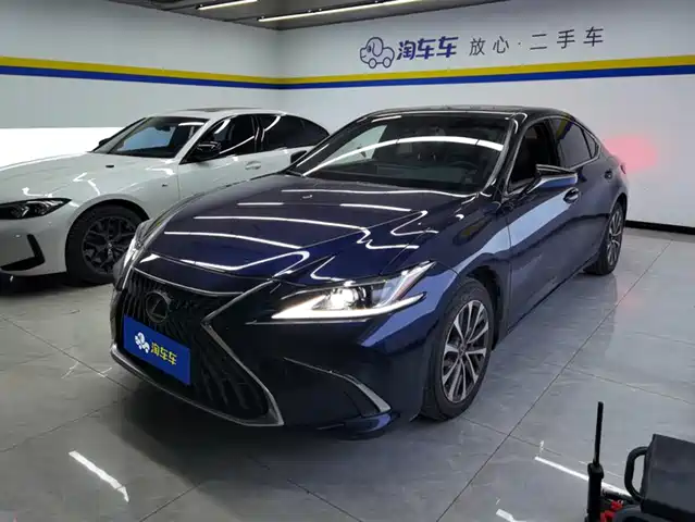 Lexus Lexus Es Lexus Es 2022 200 Excellence Edition — фото