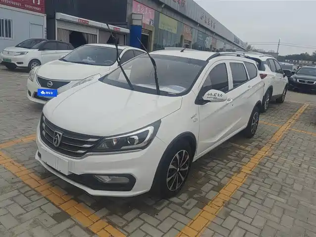 Baojun Baojun 310w Baojun 310w 2017 1.5l Manual Comfort Type National V — фото