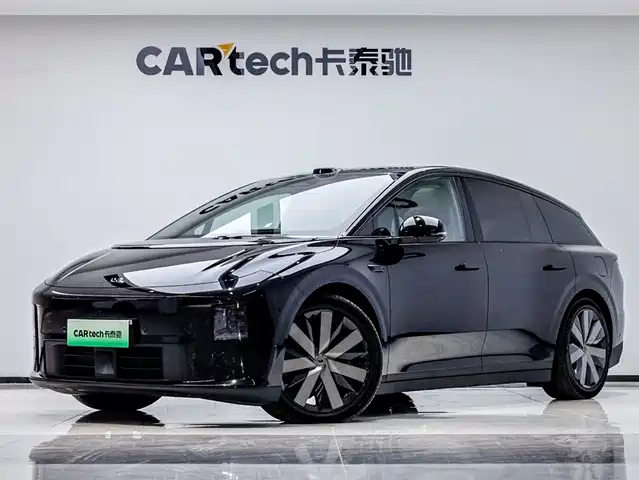 Ideal Car ideal i6 Ideal I6 2025 Two-Wheel Drive Standard Version — фото