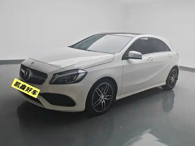 Mercedes-Benz Mercedes-Benz A-Class (Imported) Mercedes-Benz A-Class Imported 2016 A 260 Sports Model — фото