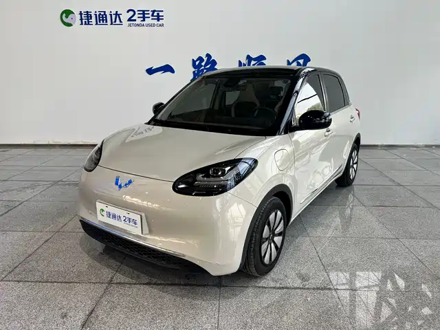 Wuling Motors Wuling Bingo Wuling Bingo 2023 Model 333km Lingxi Internet Model — фото