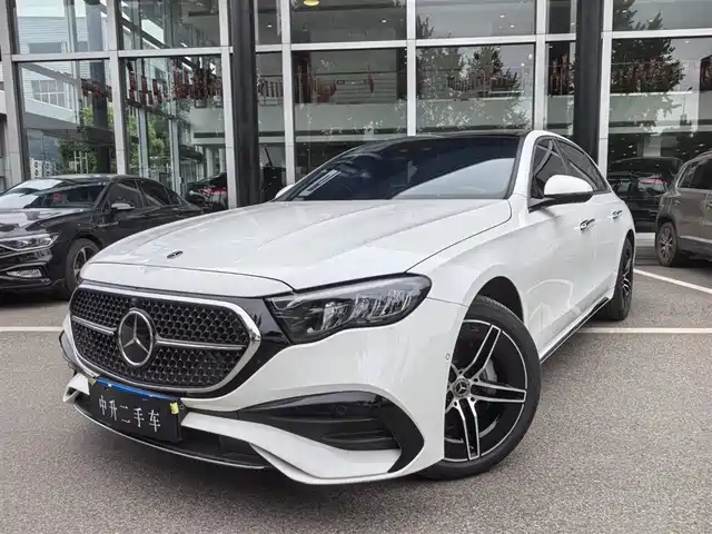 Mercedes-Benz Mercedes-Benz E-Class Mercedes-Benz E-Class 2024 E 300 L Luxury Sports Model — фото