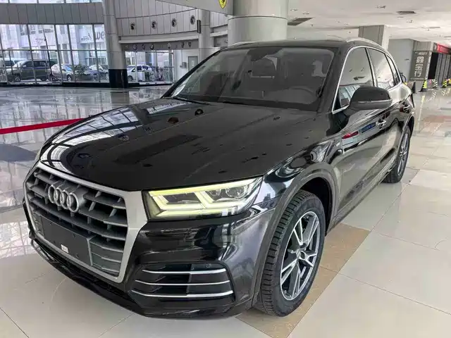 Audi Audi Q5l Audi Q5l 2018 40 Tfsi Enjoys Fashionable Style, National V — фото