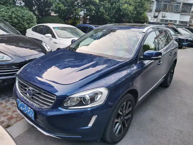 Volvo Volvo Xc60 Volvo Xc60 2016 T5 Awd Smart Edition — фото
