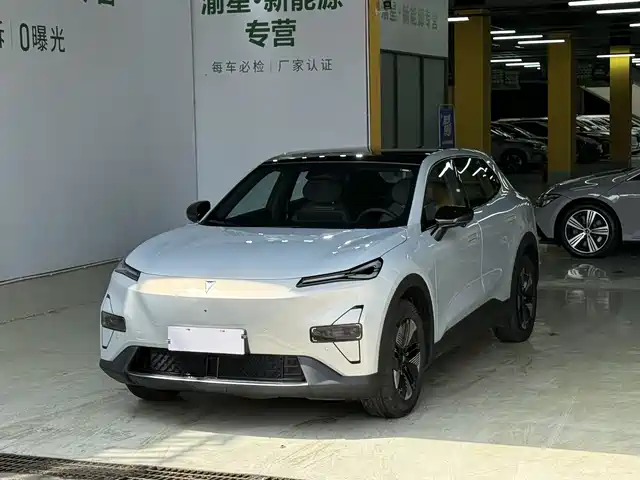 Dark Blue Car Dark blue S05 Dark Blue S05 2026 520Plus pure electric version — фото